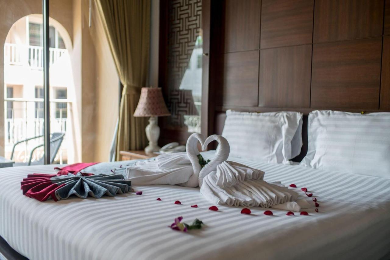 Grand Orlov Apart Hotel Patong Exterior foto
